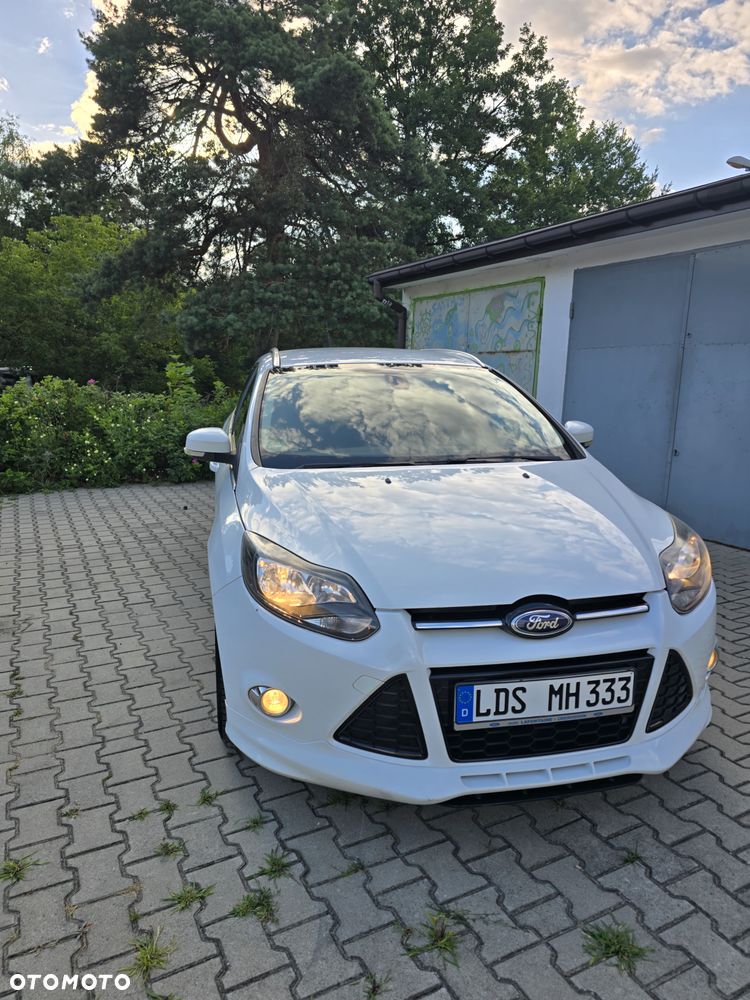 Ford Focus 1.6 EcoBoost Gold X (Trend) - 22
