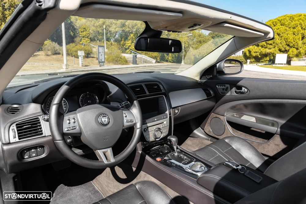 Jaguar XK 3.5 V8 - 13