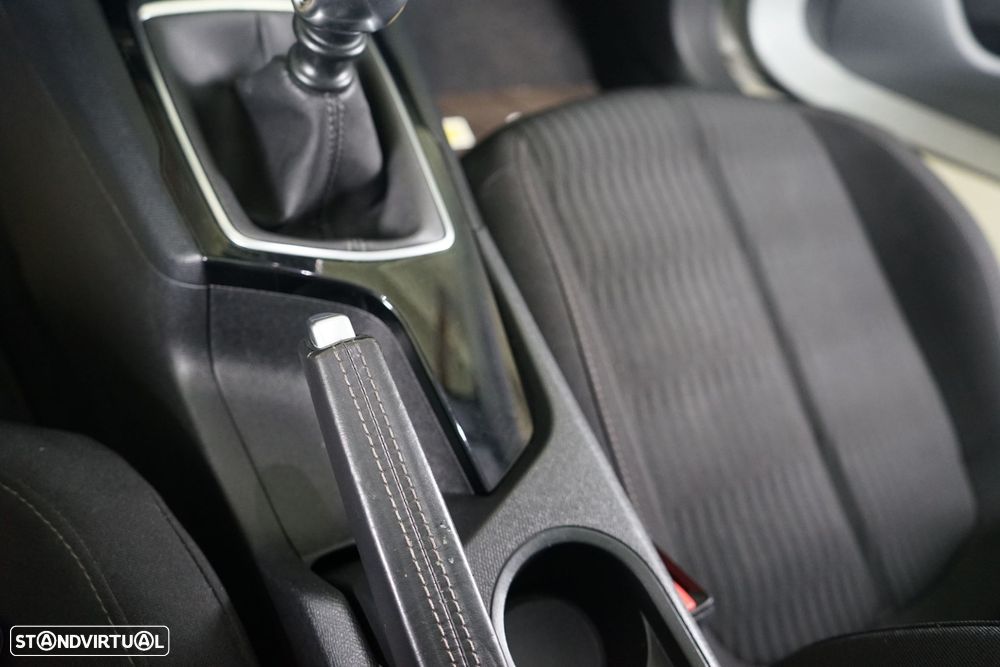 Peugeot 308 SW 1.6 BlueHDi Allure - 33