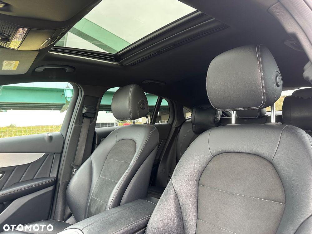 Mercedes-Benz GLC - 23