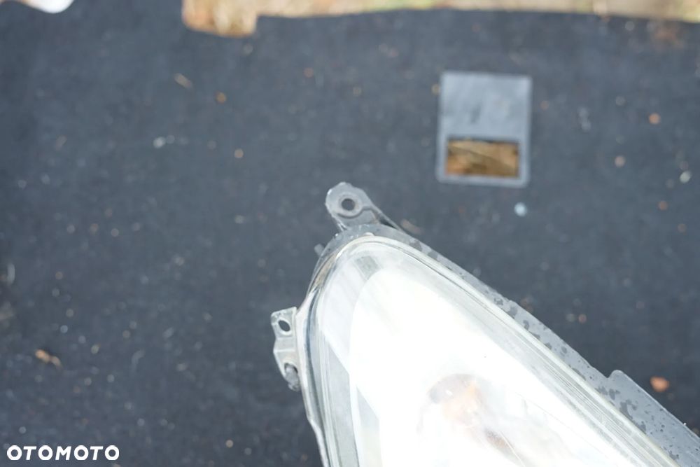 Lampa przód przednia prawa Opel Corsa D 13217456 Anglik - 2