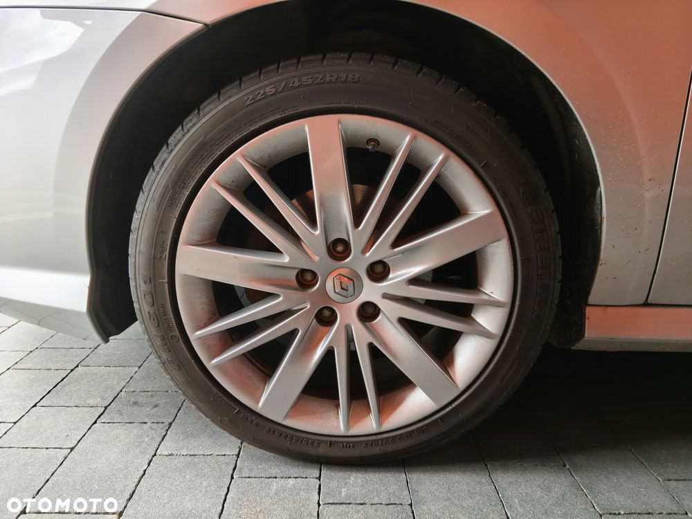 Renault Laguna 2.0 DCi FAP Dynamique - 17