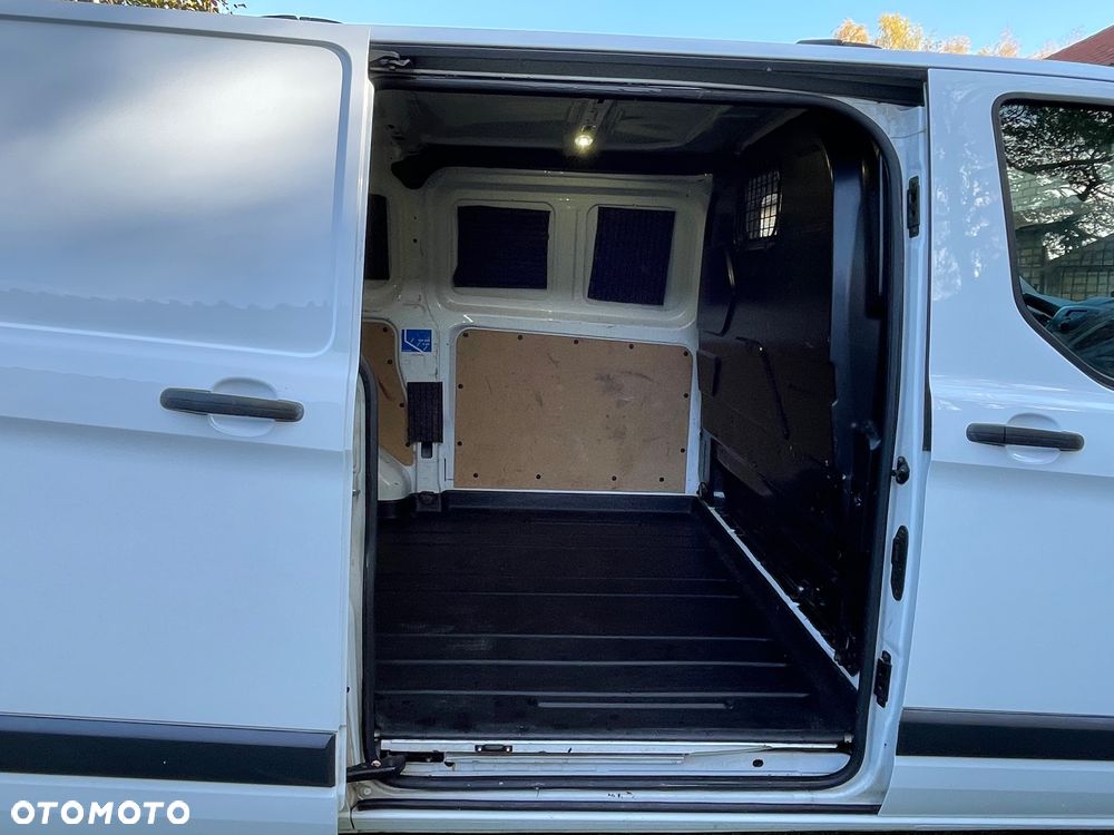 Ford Transit Custom - 24
