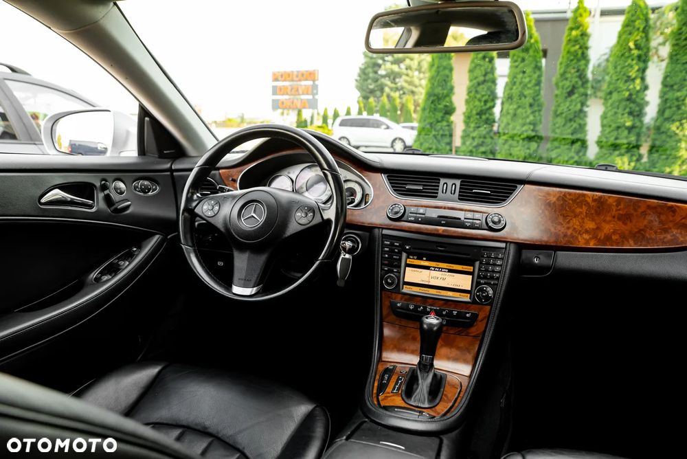 Mercedes-Benz CLS 350 CDI - 23