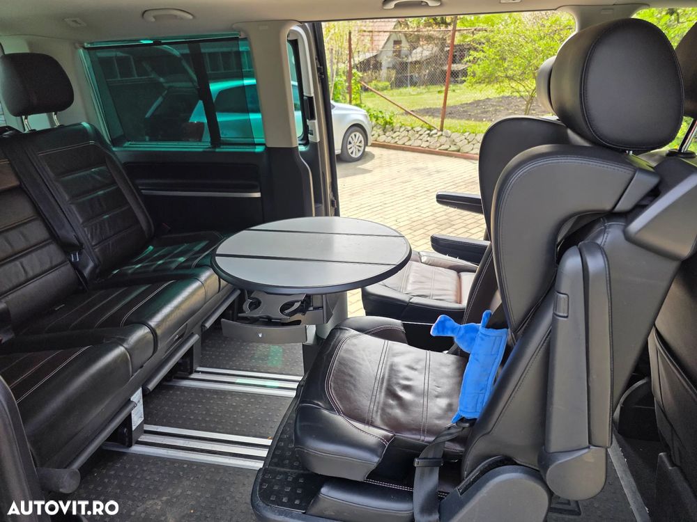 Volkswagen Multivan - 27
