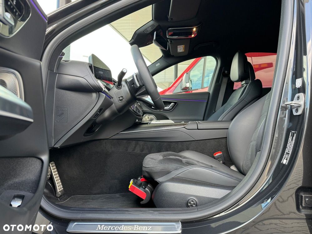 Mercedes-Benz Klasa E 220 d mHEV 4-Matic AMG 9G-Tronic - 7