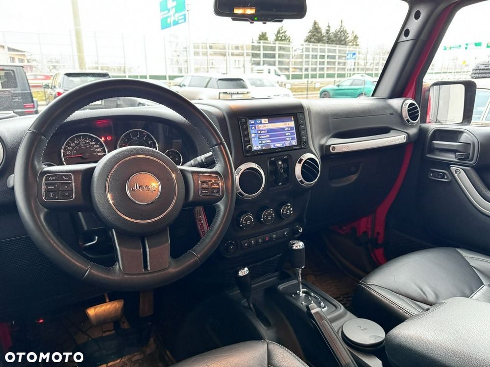 Jeep Wrangler - 18