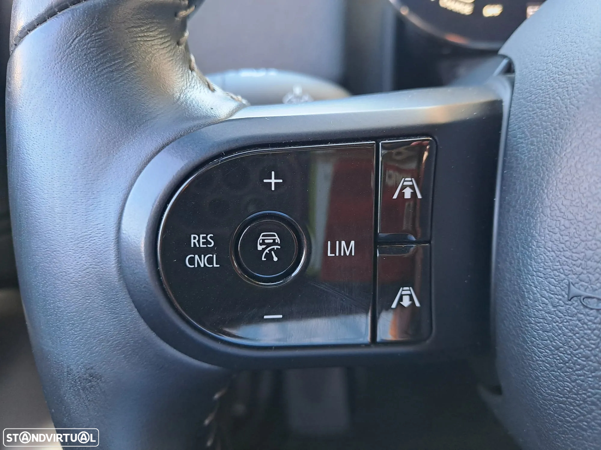 MINI Countryman Cooper SE Premium P. Yours Auto - 3