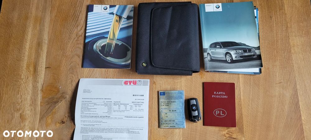 BMW Seria 1 116i - 25