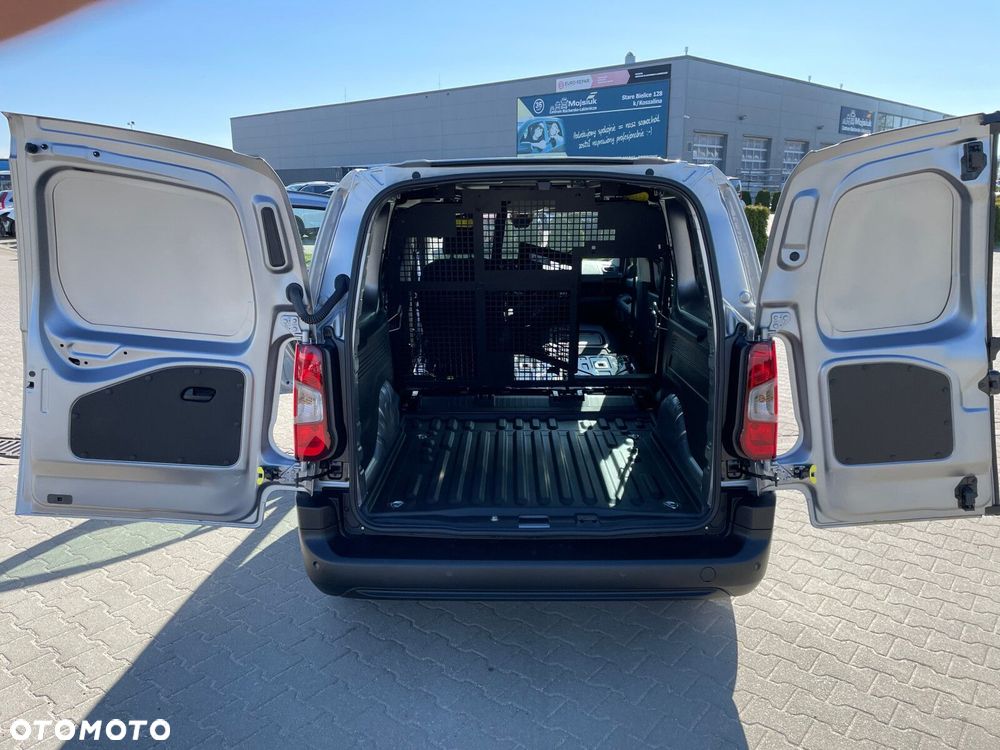 Opel Combo Cargo Combo Cargo Załogowy XL Diesel 102 KM Manual - 15