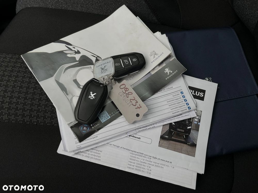 Peugeot 5008 1.5 BlueHDi Road Trip S&S EAT8 - 38