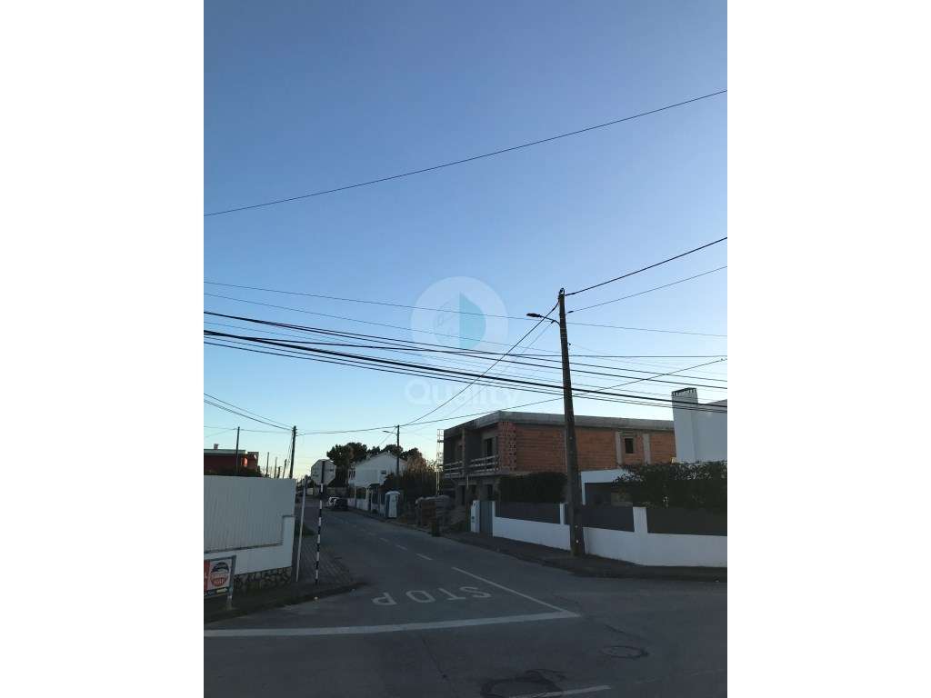 MORADIAS GEMINADAS T4 - REDONDOS - Grande imagem: 4/20