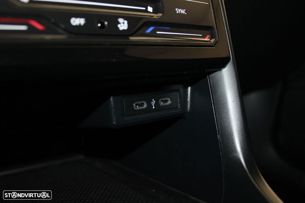 VW T-Cross 1.0 TSI Life - 22