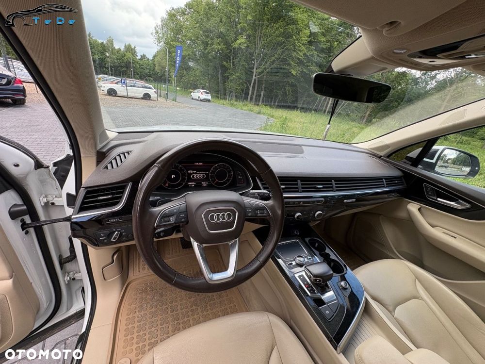 Audi Q7 3.0 TFSI Quattro Tiptronic - 23