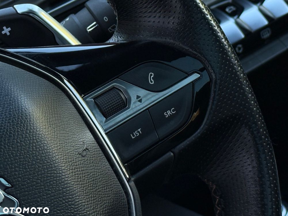 Peugeot 3008 BlueHDi 180 Stop & Start EAT8 GT - 22