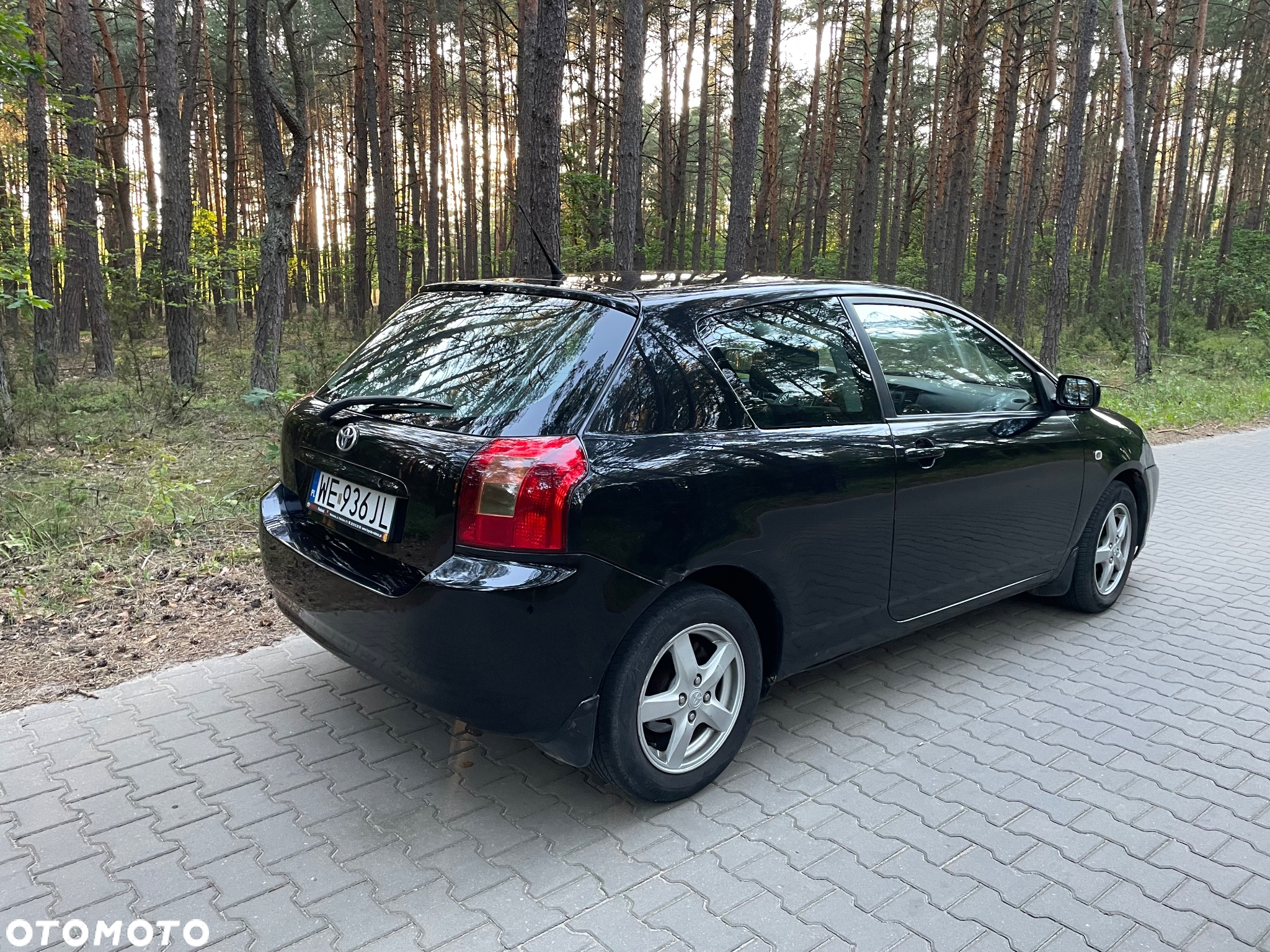 Toyota Corolla 1.6 VVT-i Sol - 4