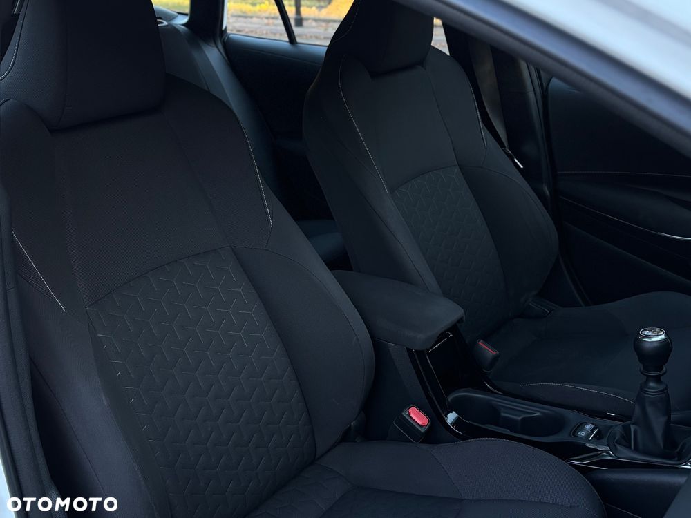 Toyota Corolla - 6