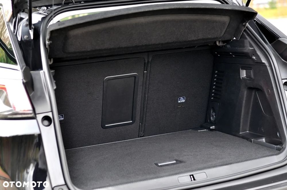 Peugeot 3008 1.2 PureTech Allure S&S - 13