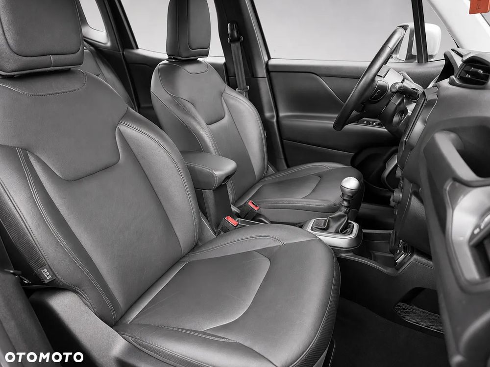 Jeep Renegade 1.6 MultiJet Limited Adventure Edition - 29