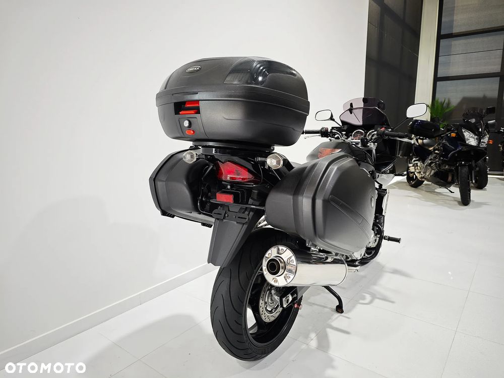 Suzuki Bandit - 10