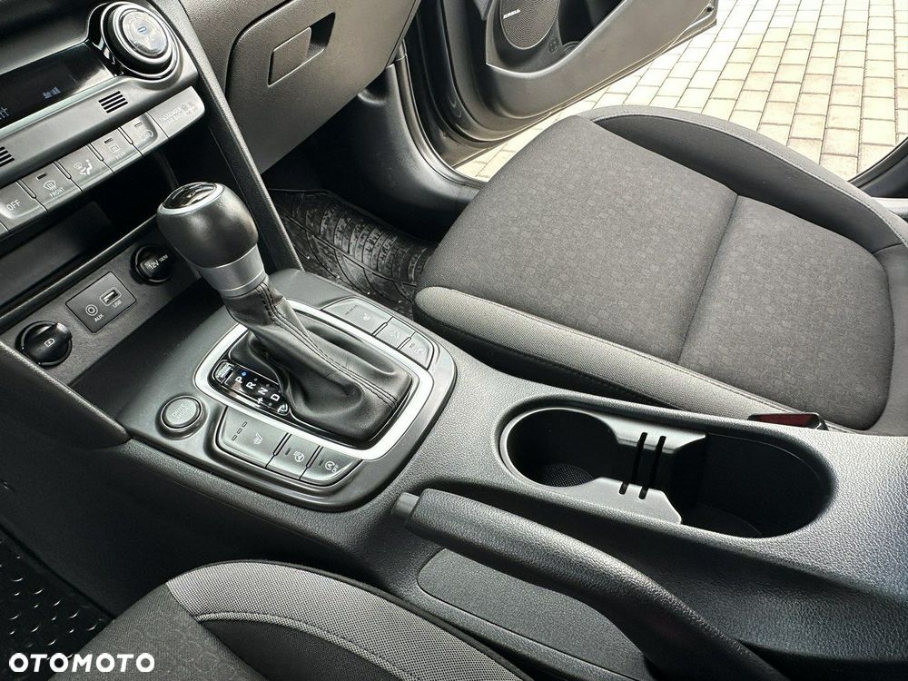 Hyundai Kona 1.6 T-GDI DCT Trend - 26