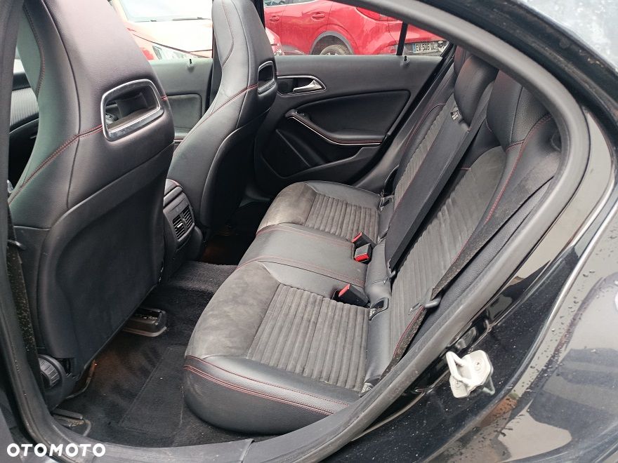 Mercedes-Benz Klasa A 200 CDI AMG Line - 14
