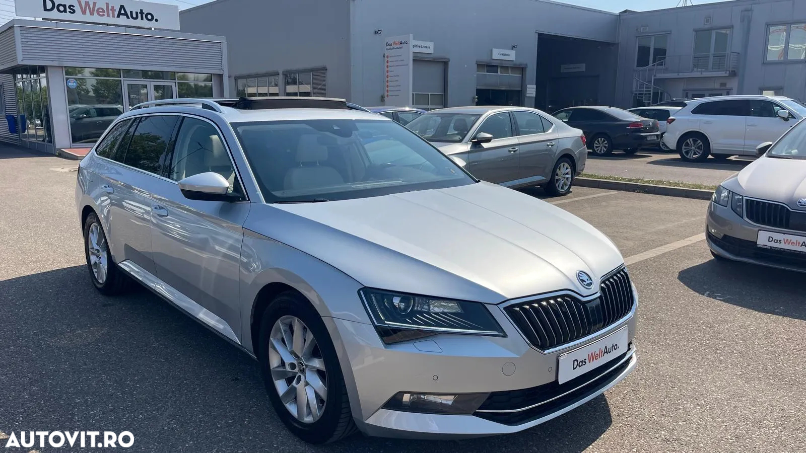 Skoda Superb Combi 2.0 TDI DSG Style - 8