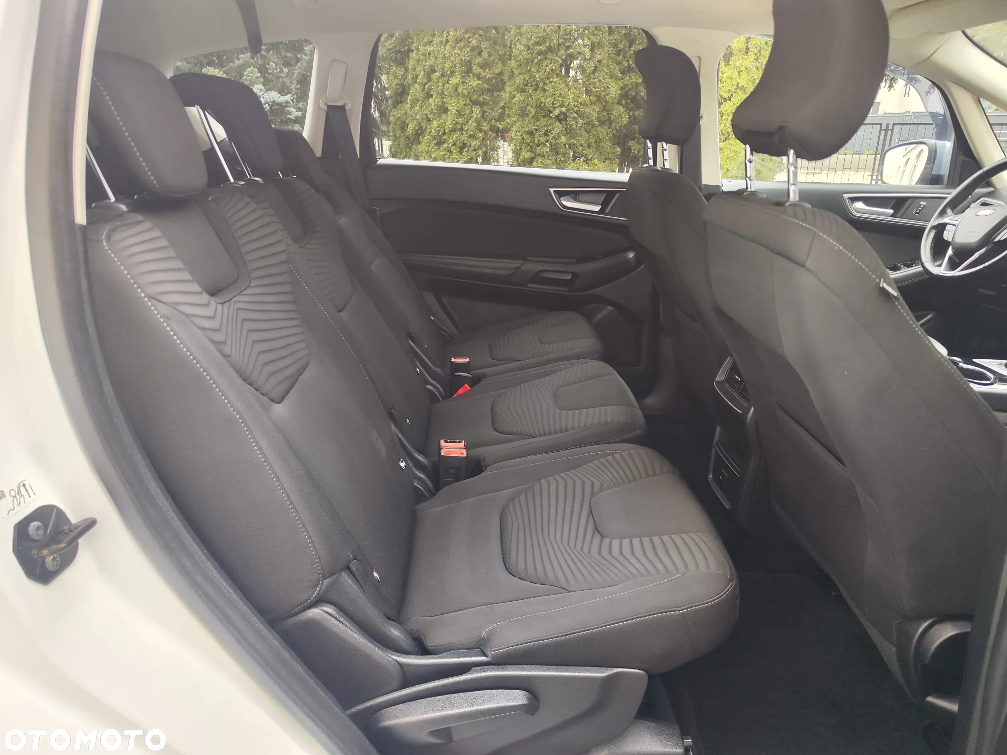 Ford S-Max 2.0 TDCi Trend - 25