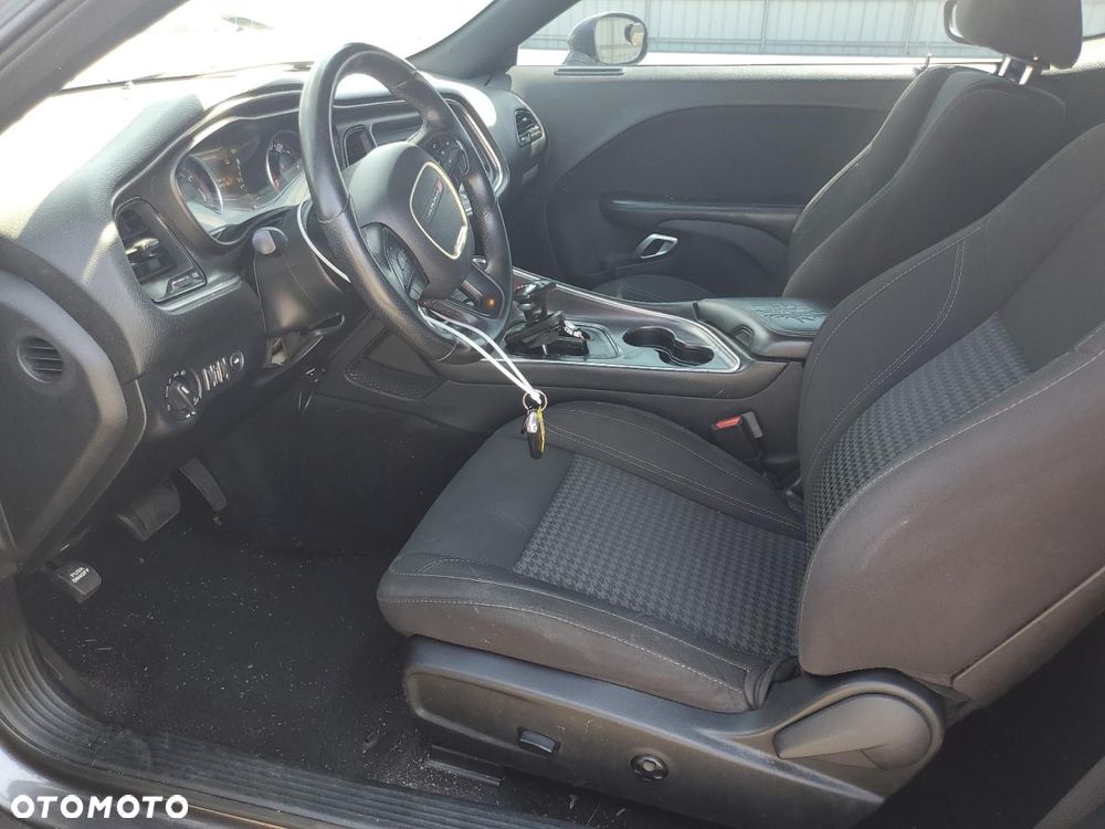 Dodge Challenger Automatik R/T Plus - 8