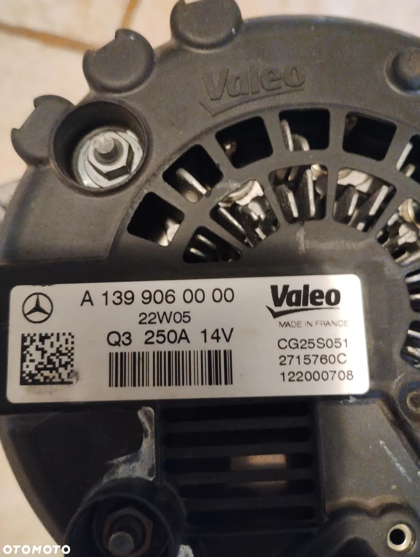 Alternator Oryginał Mercedes GLA CLE CLA A45 Valeo C118 W177 - 1