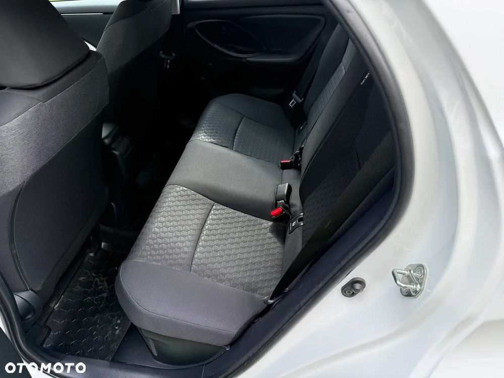 Toyota Yaris Hybrid 1.5 Comfort - 14