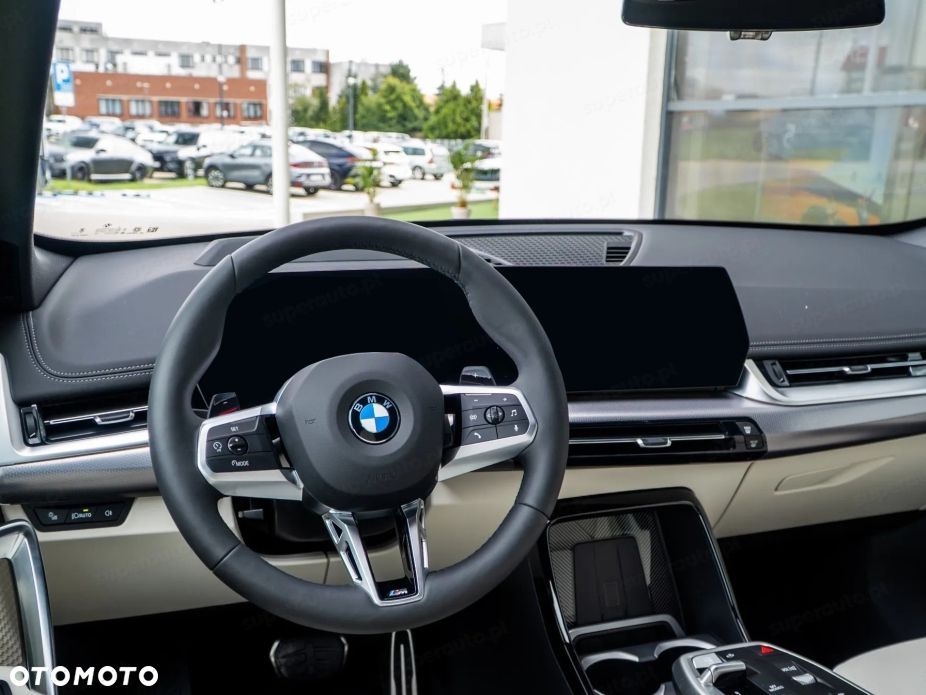 BMW X1 - 12