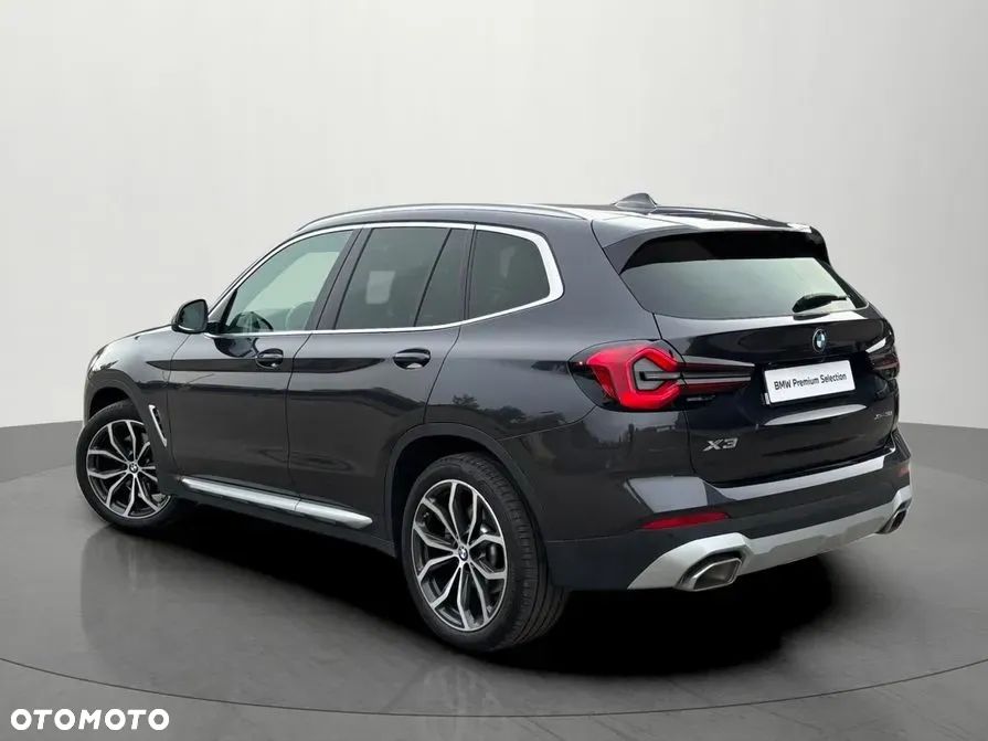BMW X3 xDrive30i - 2