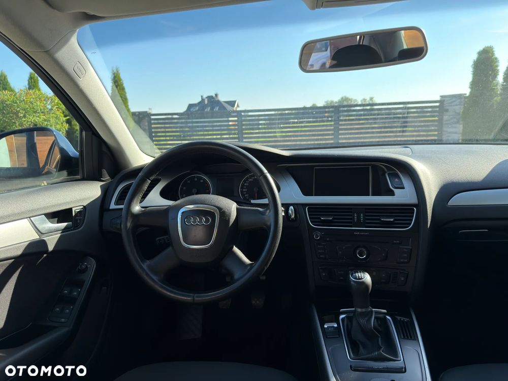 Audi A4 Limousine 2.0 TFSI Ambiente - 34