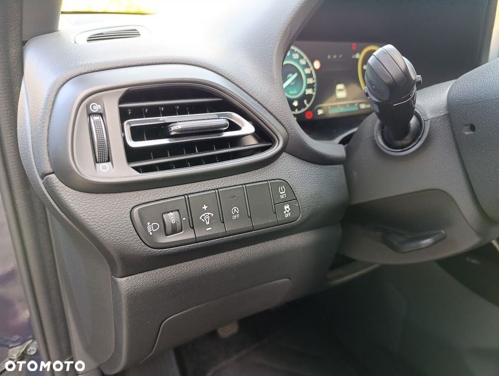 Hyundai i30 - 16