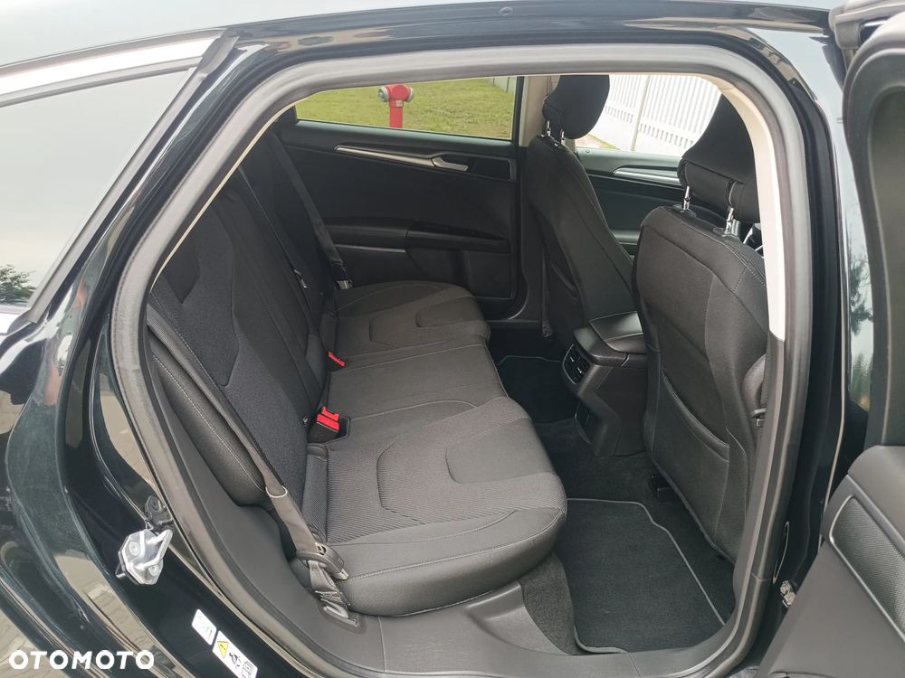 Ford Mondeo 2.0 TDCi STart-Stopp Titanium - 8