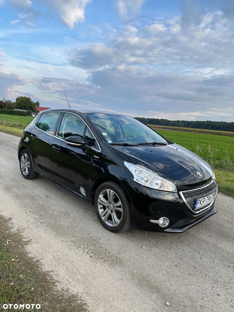 Peugeot 208 - 3