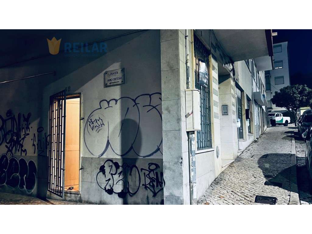 Bobadela - Armazém 5 m2