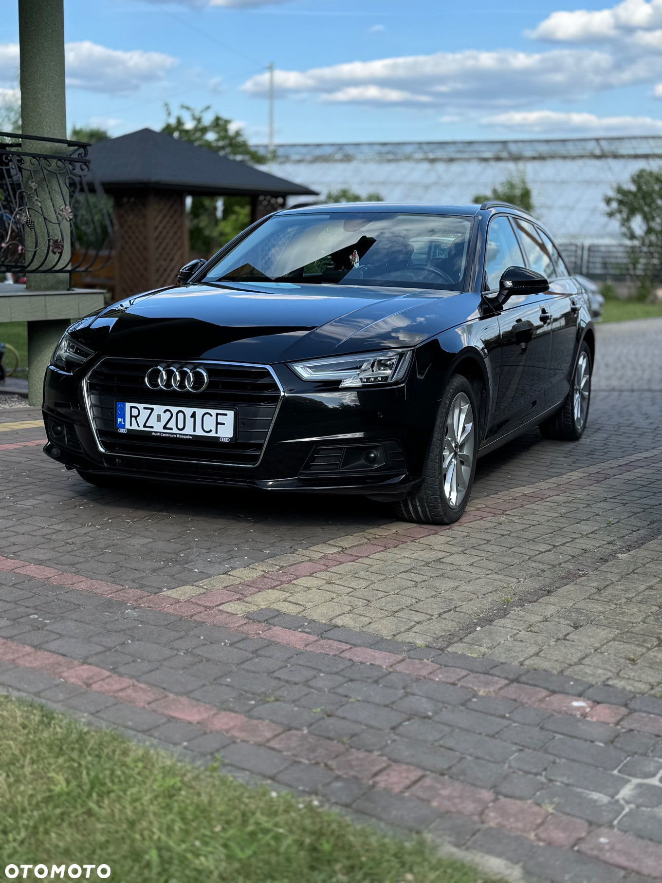 Audi A4 40 TDI S tronic - 2