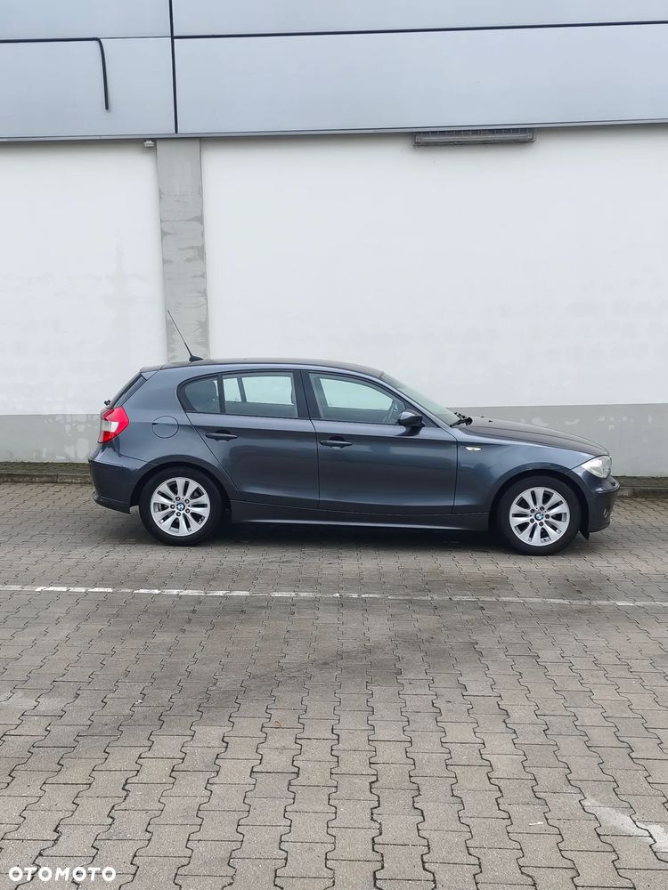 BMW Seria 1 118i - 25