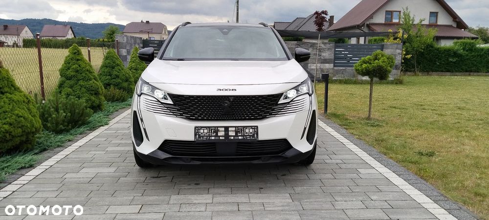 Peugeot 3008 1.6 PureTech HYbrid GT S&S EAT8 - 11