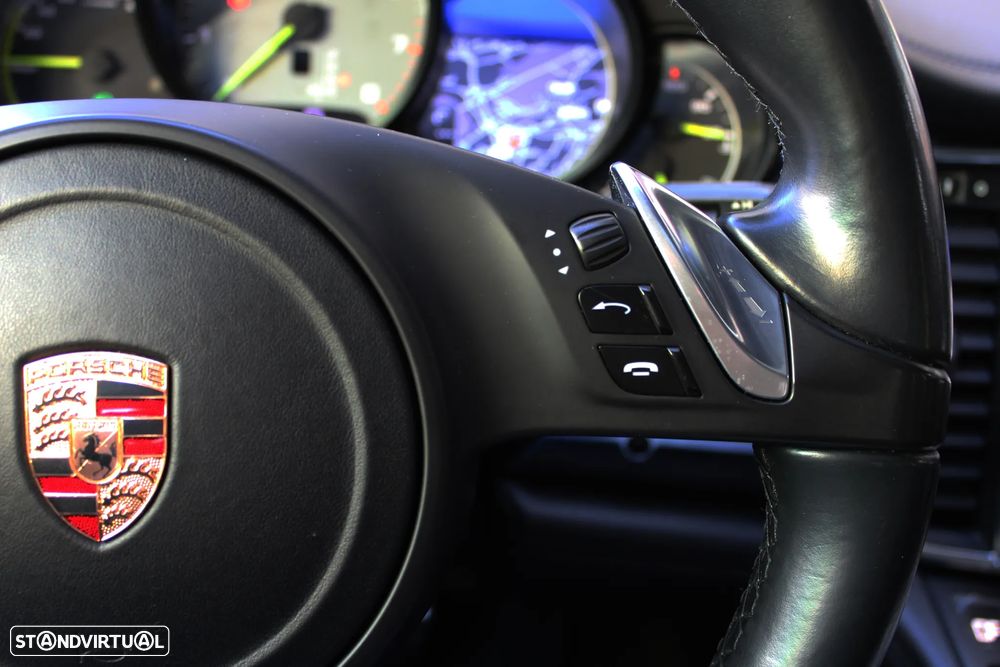 Porsche Panamera S Hybrid - 35