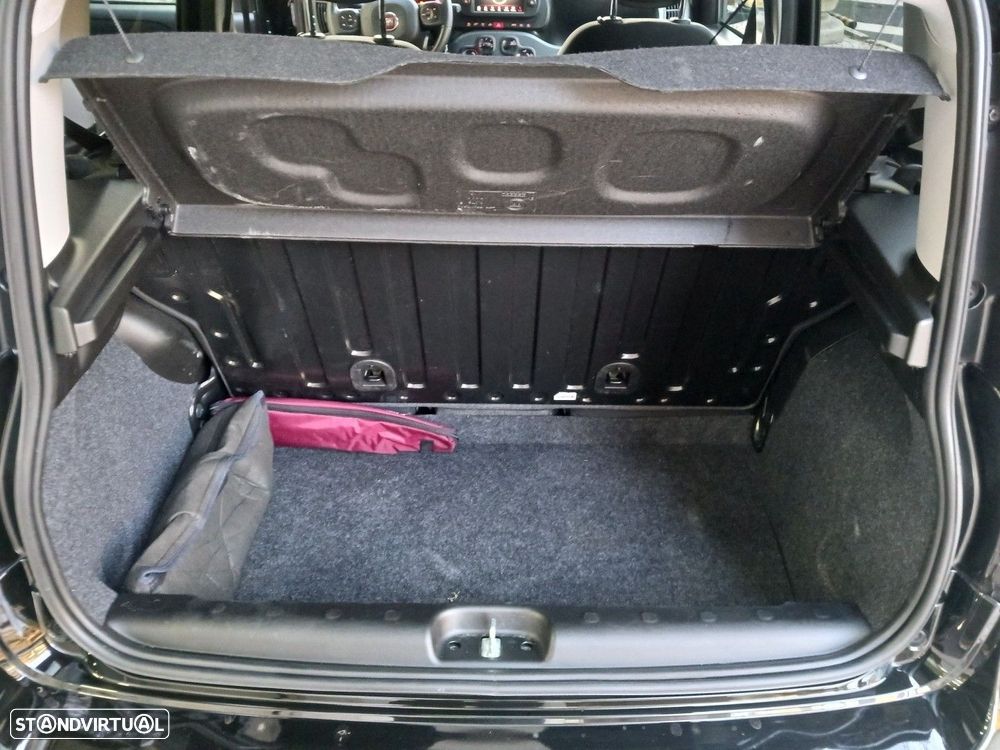 Fiat Panda 1.0 Hybrid City Cross - 31