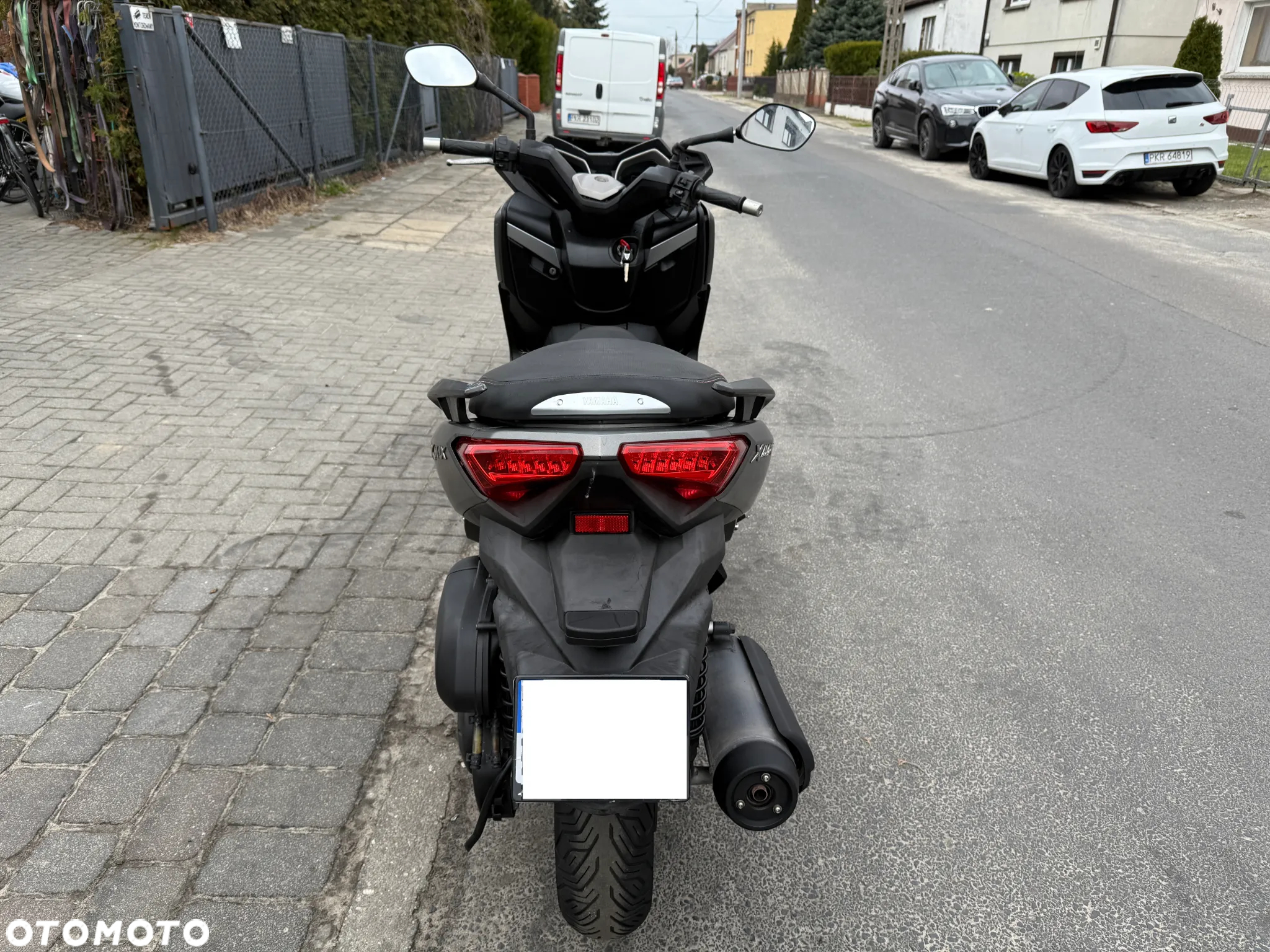 Yamaha X-max - 7
