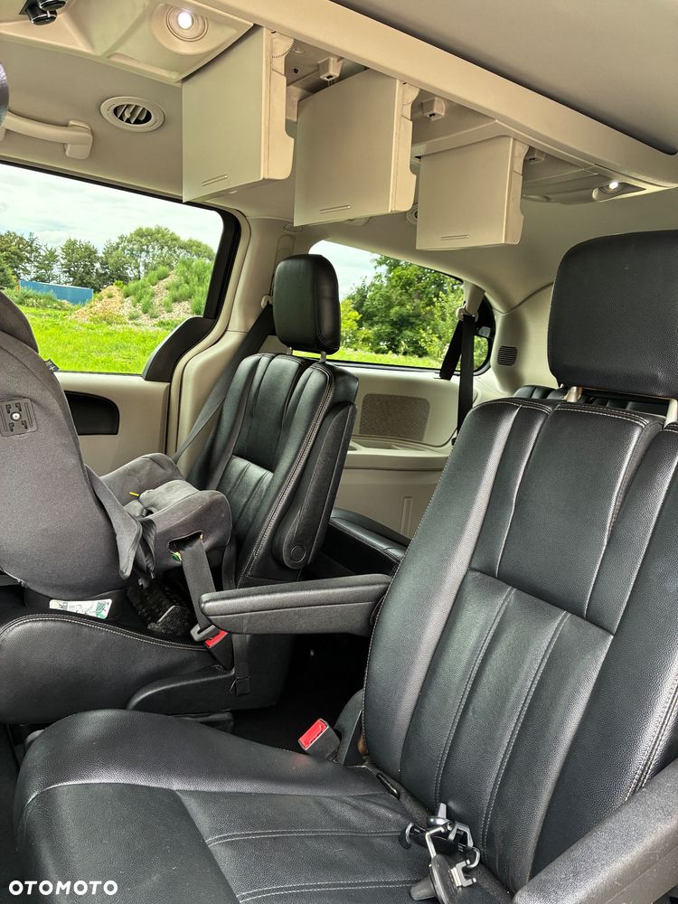 Chrysler Town & Country 3.6 Touring - 6