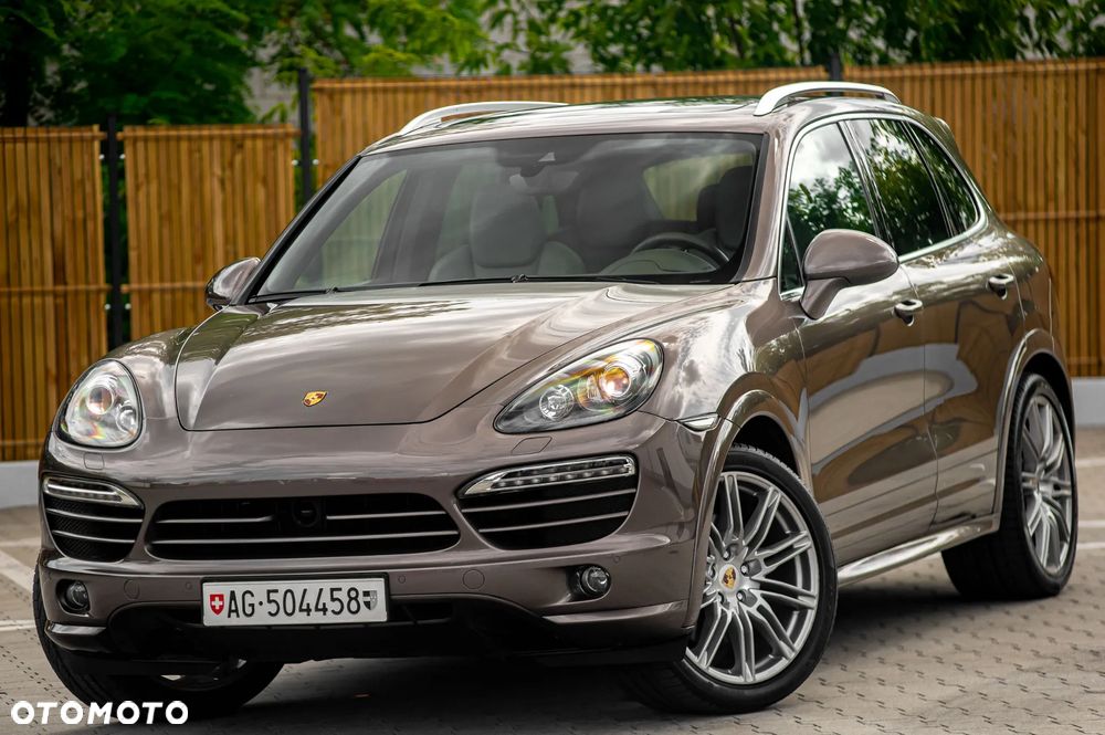 Porsche Cayenne S - 15