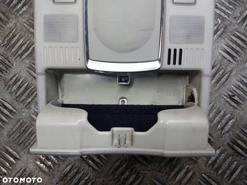 LAMPKA PODSUFITKI AUDI A6 C6 4F0951177 4F0947135J - 2