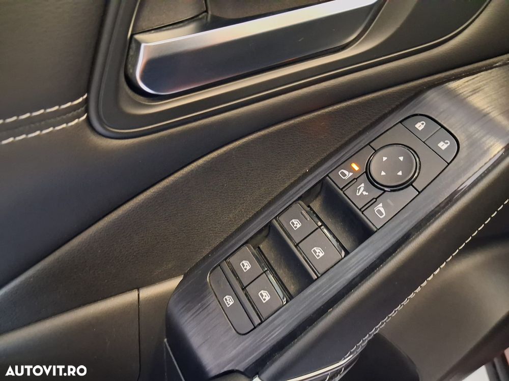 Nissan Qashqai 1.3 l MHEV X-Tronic N-Connecta - 17