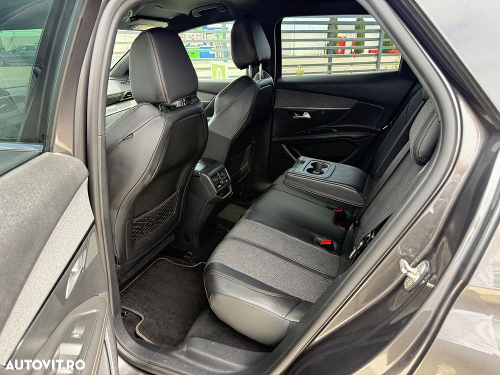 Peugeot 3008 PureTech 130 Stop & Start GPF Allure - 11