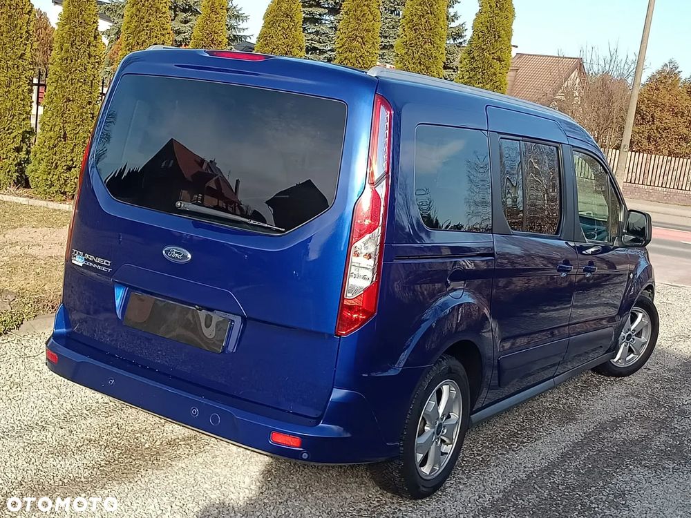 Ford Tourneo Connect 1.5 TDCi Titanium - 10